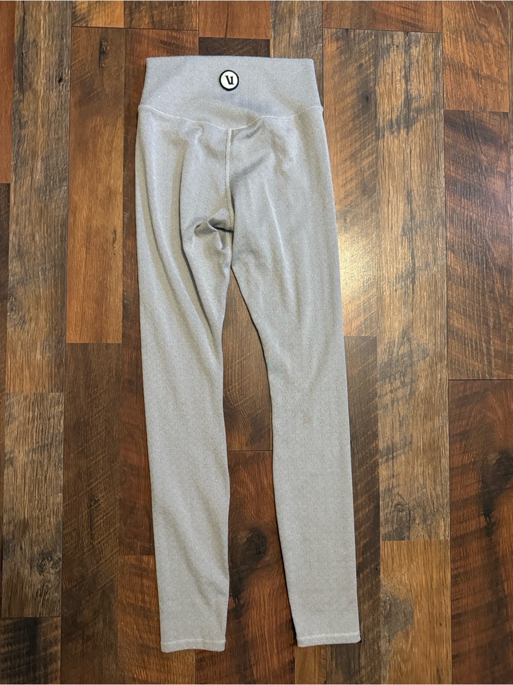 Vuori Chilled Out High Waisted Leggings Grey size XXS